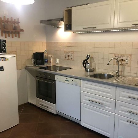 Livingroom_Wroc_Mosiezna Вроцлав Экстерьер фото